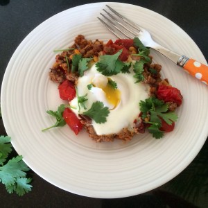 Poached egg with Harrisa and turkey