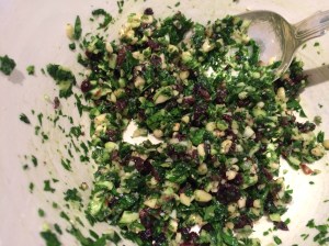 Currants, parsley and garlic, pinenuts